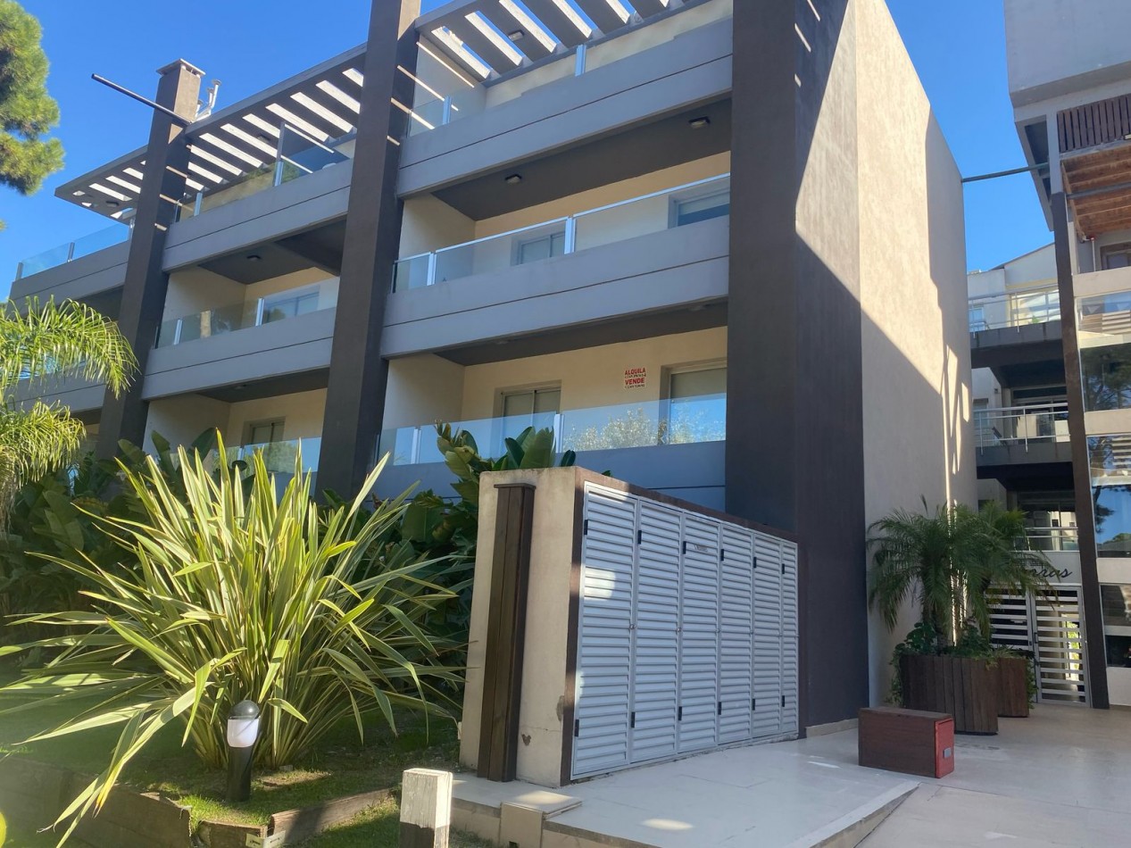 Venta de departamento en complejo Amarras ,Pinamar oportunidad !