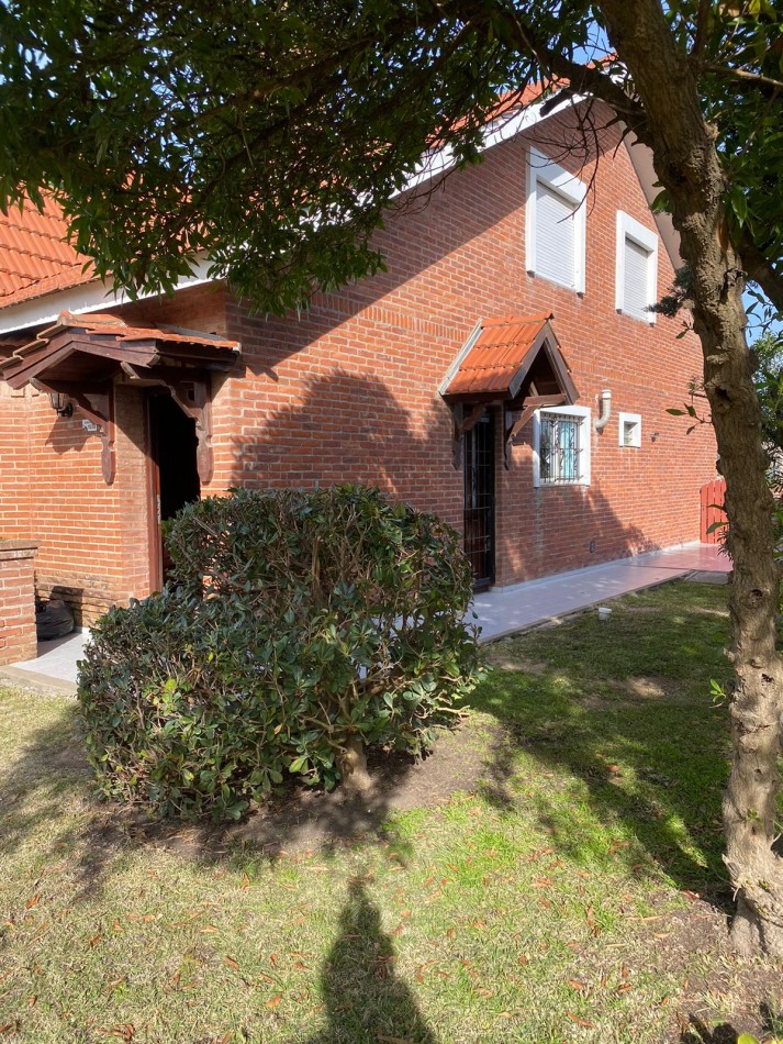 CASA A UNA CUADRA DEL MAR ,ZONA RAMBLA -OPORTUNIDAD DE INVERSION !