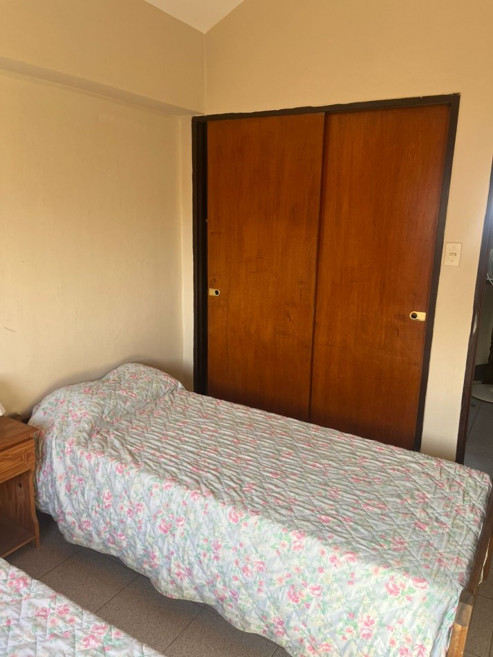 CASA A UNA CUADRA DEL MAR ,ZONA RAMBLA -OPORTUNIDAD DE INVERSION !