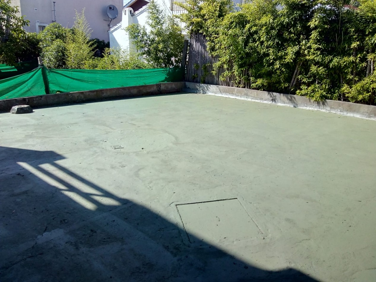 CASA A UNA CUADRA DEL MAR ,ZONA RAMBLA -OPORTUNIDAD DE INVERSION !