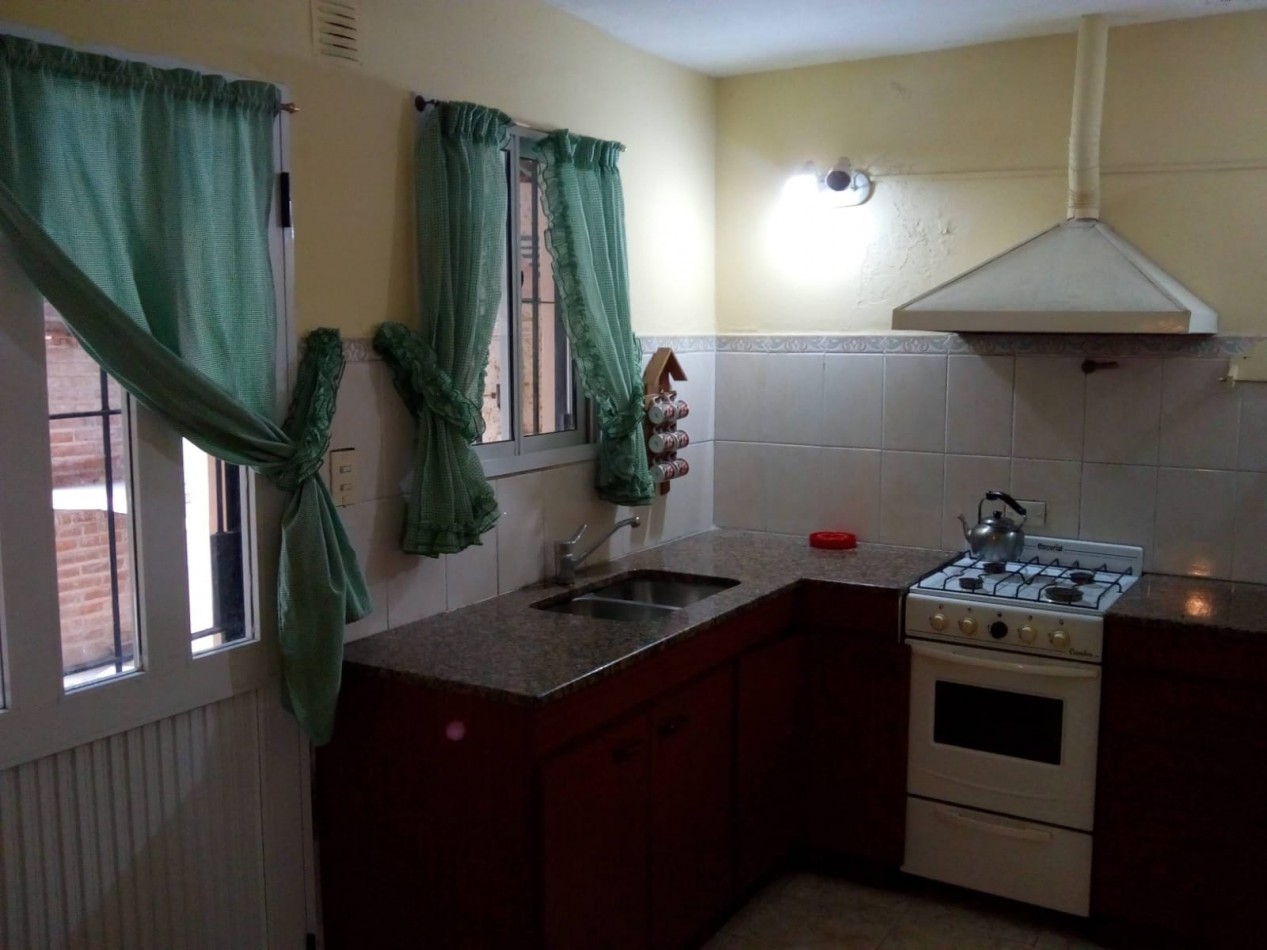 CASA A UNA CUADRA DEL MAR ,ZONA RAMBLA -OPORTUNIDAD DE INVERSION !