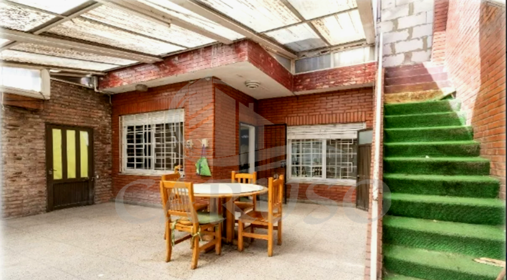 VENTA en BLOCK: Casa y 2 departamentos - QUILMES O.- NUEVO PRECIO $$$