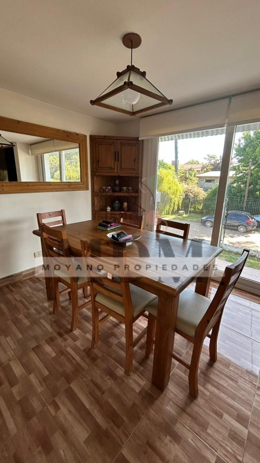 Casa en venta - Zona Residencial de Villa Gesell