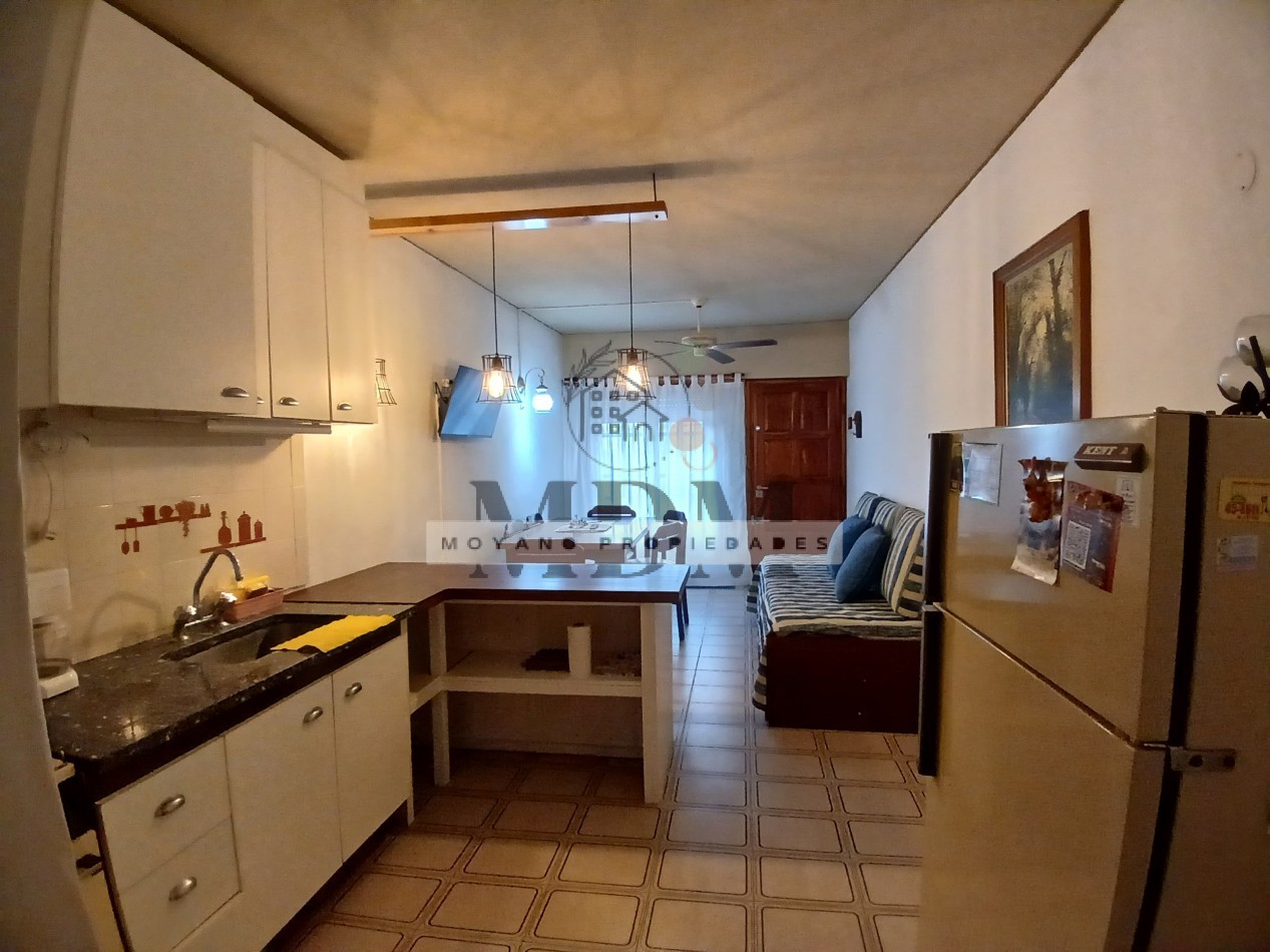 Departamento de 2 ambientes en Edificio Palmeras III 