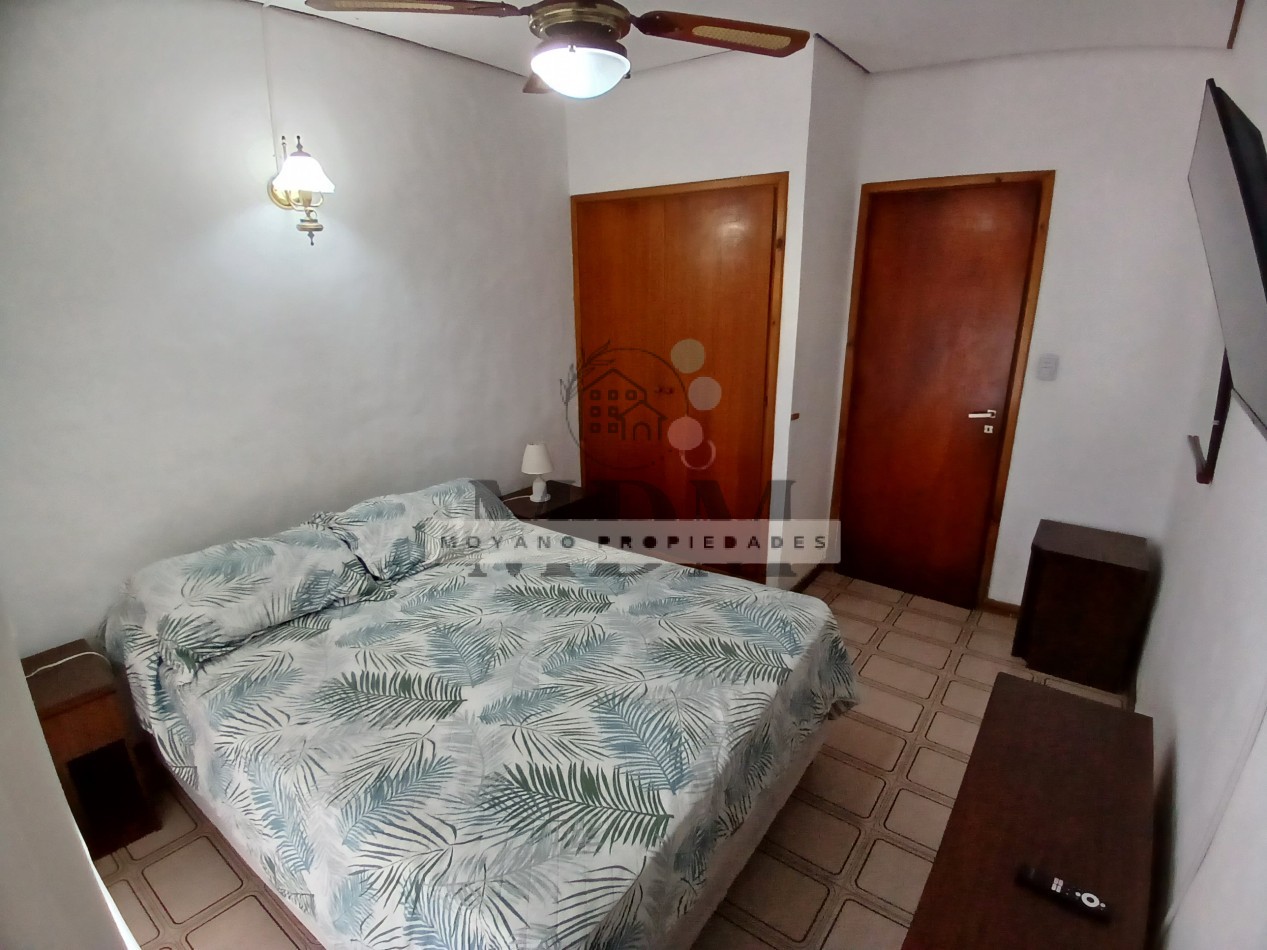 Departamento de 2 ambientes en Edificio Palmeras III 