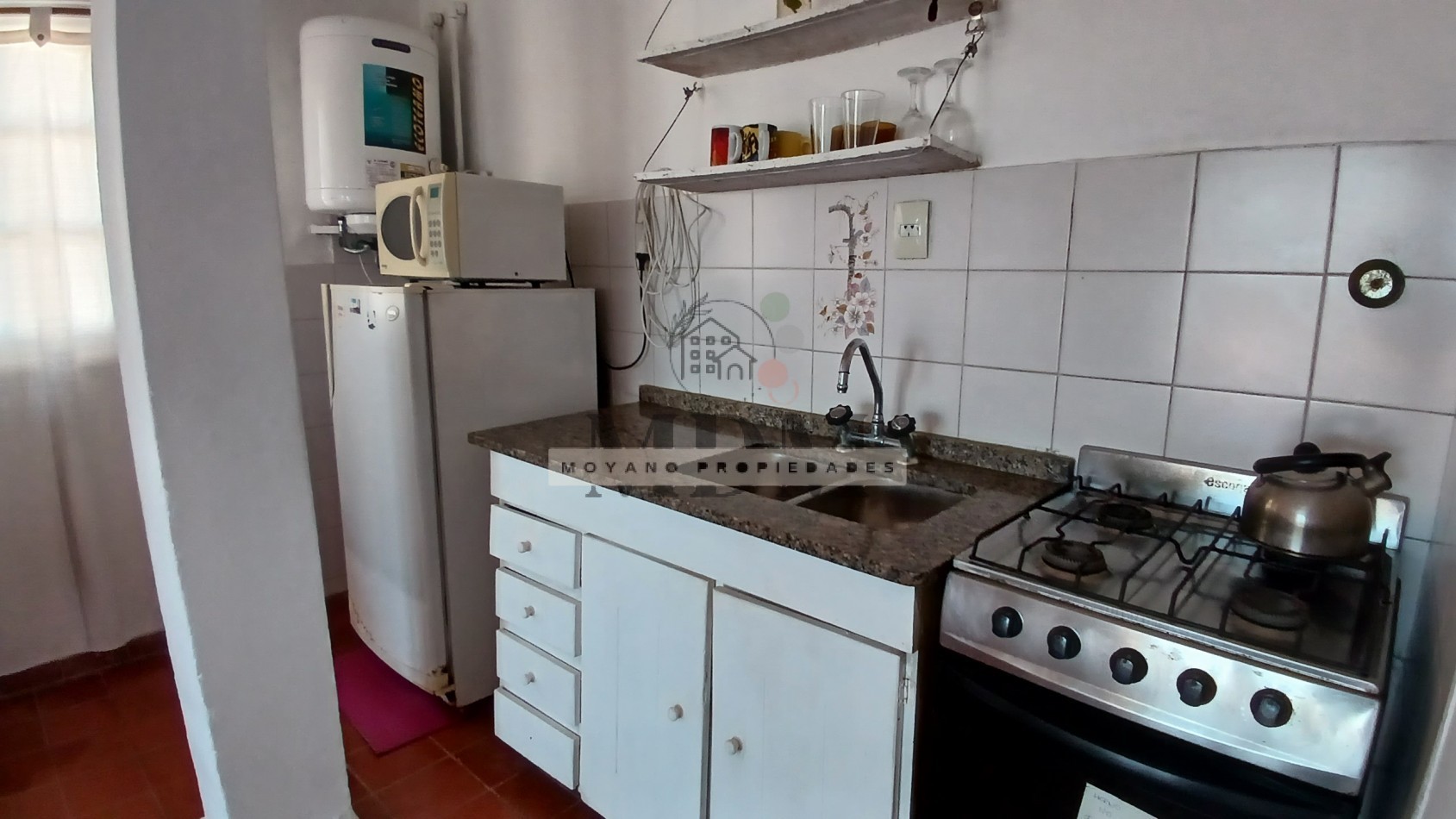 Venta de Monoambientes a una Cuadra del Mar en Villa Gesell: ¡Tu Refugio Costero te Espera!