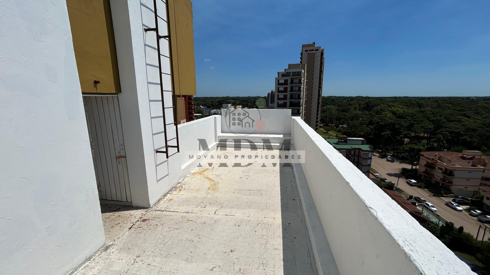 Exclusivo Departamento en Venta - 3° Piso Completo 