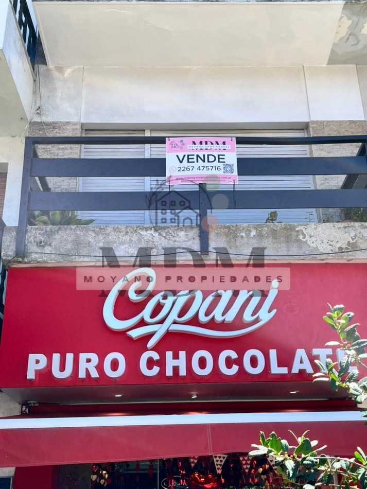 Monoambiente amplio con balcon al frente en pleno centro de Villa Gesell
