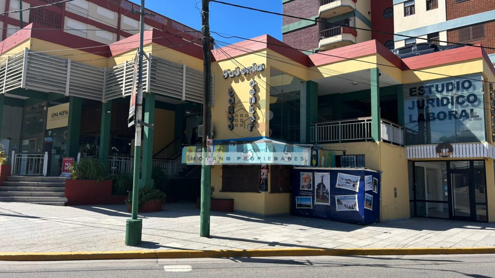 Local en venta con vista a la calle - Galeria Taxco Center