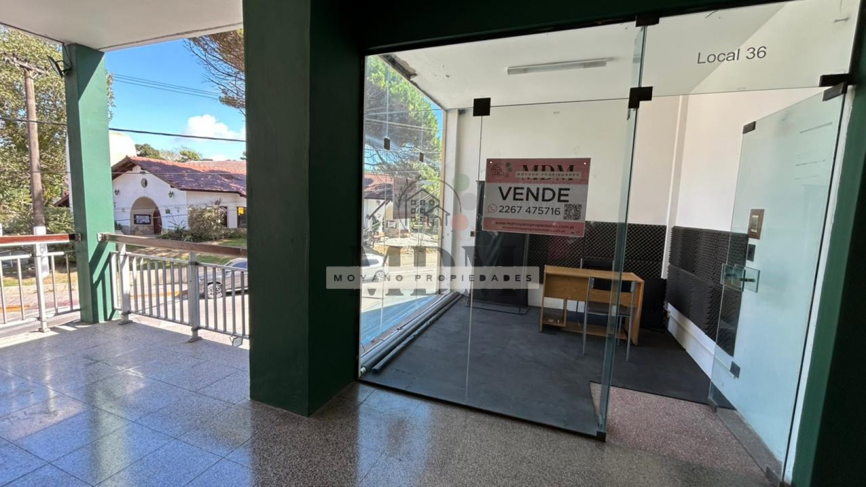 Local en venta con vista a la calle - Galeria Taxco Center