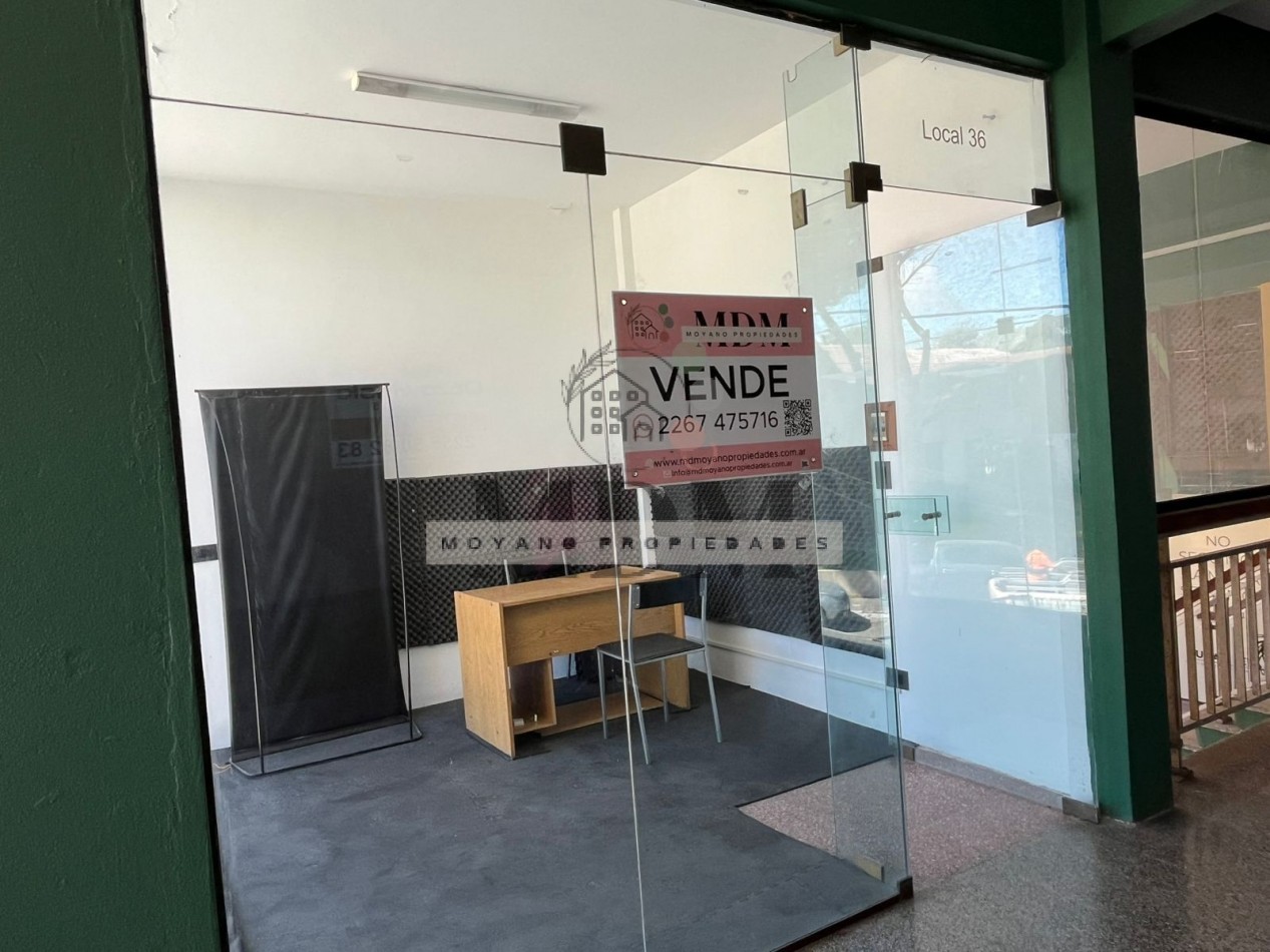 Local en venta con vista a la calle - Galeria Taxco Center