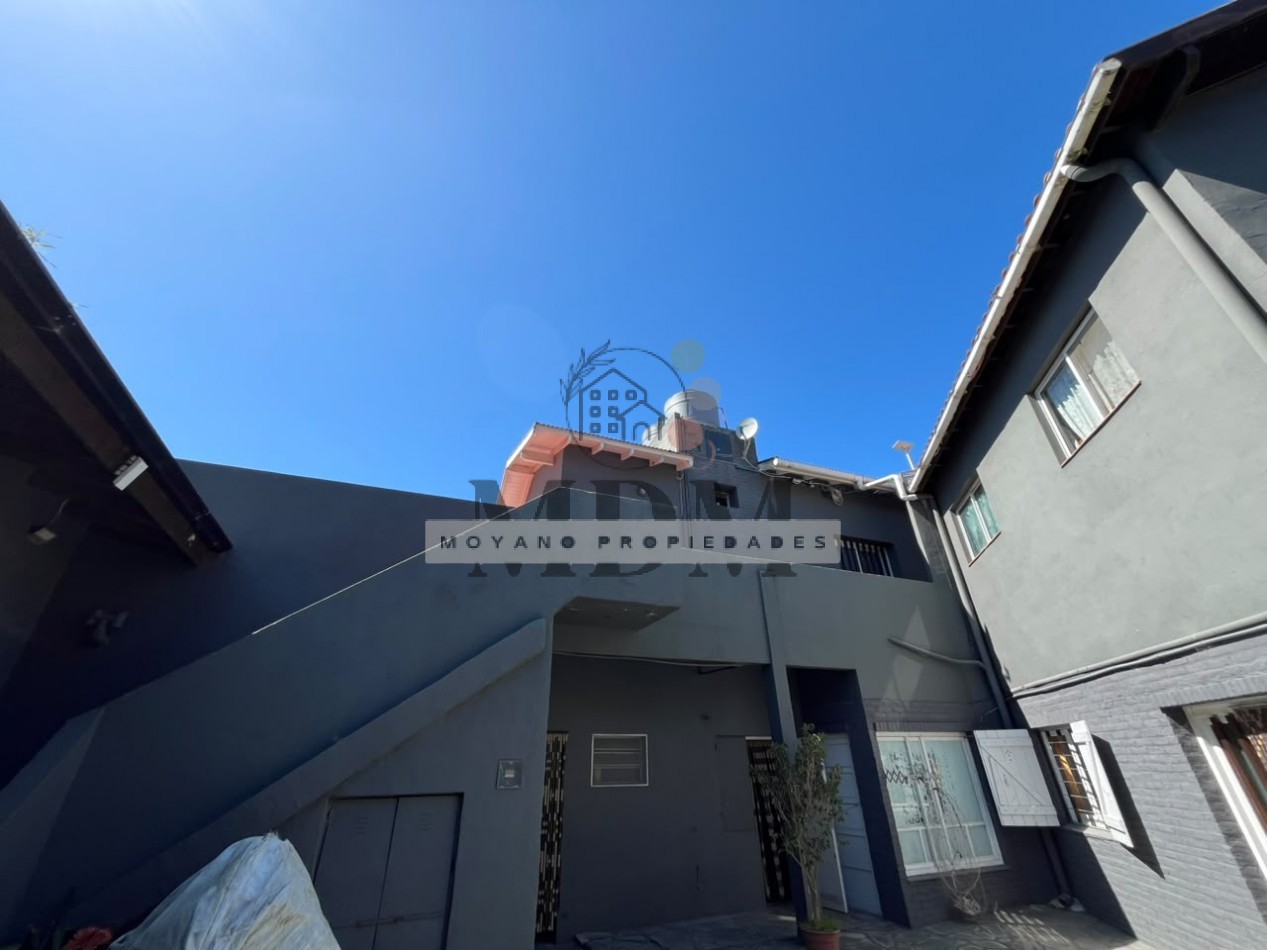 IMPONENTE PROPIEDAD EN BLOCK EN ESQUINA • LOCAL + 7 DEPARTAMENTOS • IDEAL INVERSORES • VILLA GESELL