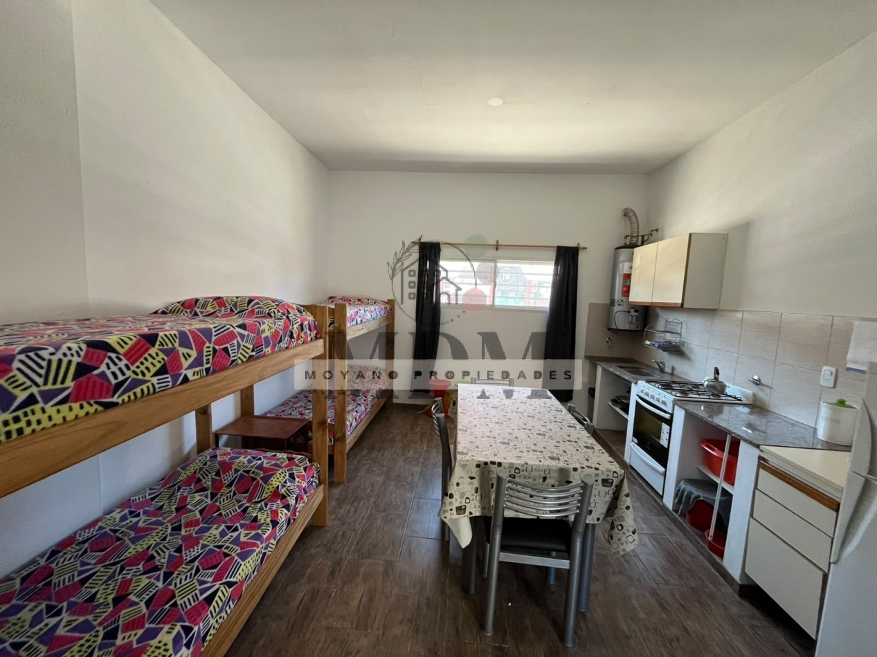 IMPONENTE PROPIEDAD EN BLOCK EN ESQUINA • LOCAL + 7 DEPARTAMENTOS • IDEAL INVERSORES • VILLA GESELL