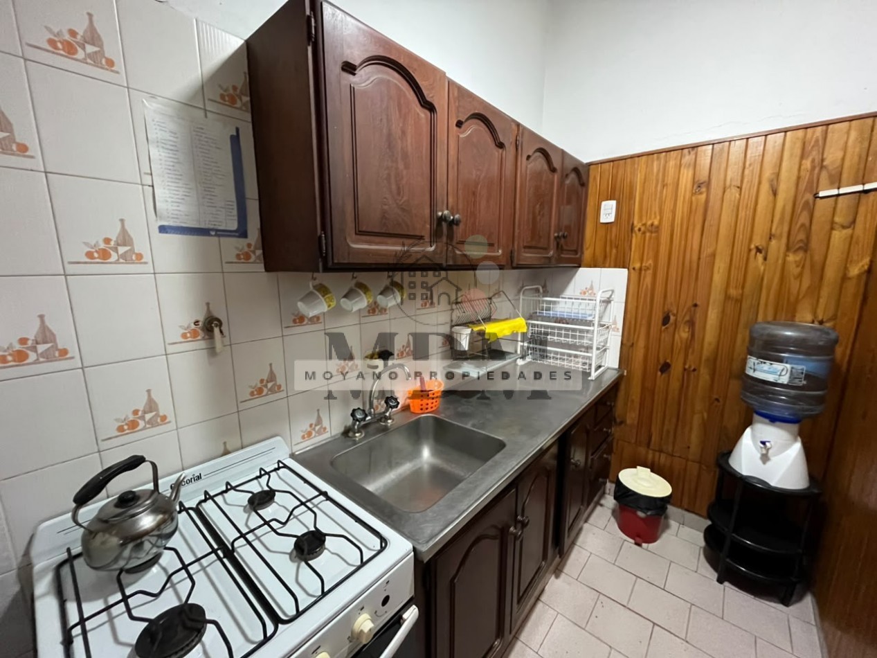 IMPONENTE PROPIEDAD EN BLOCK EN ESQUINA • LOCAL + 7 DEPARTAMENTOS • IDEAL INVERSORES • VILLA GESELL