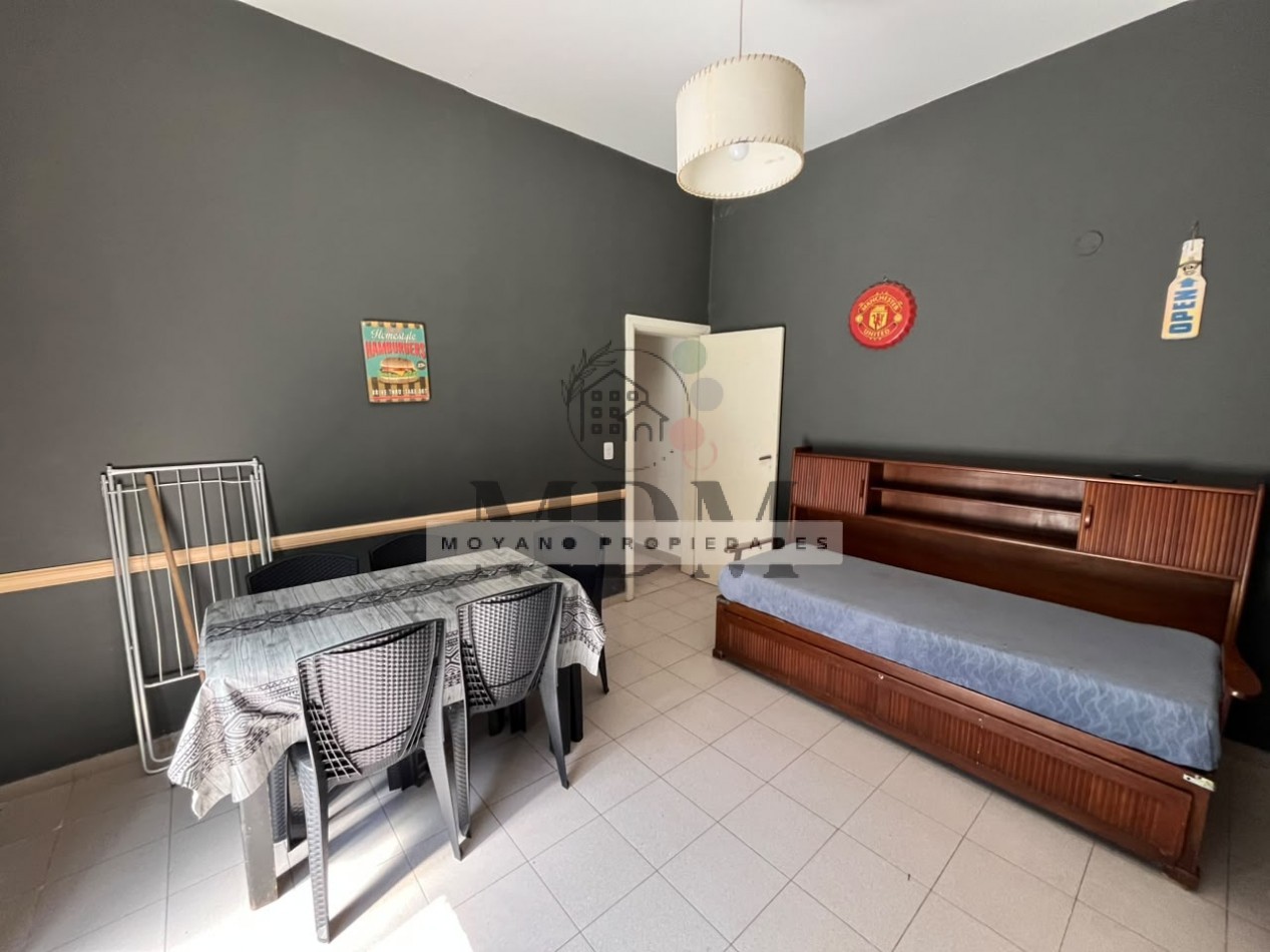 IMPONENTE PROPIEDAD EN BLOCK EN ESQUINA • LOCAL + 7 DEPARTAMENTOS • IDEAL INVERSORES • VILLA GESELL
