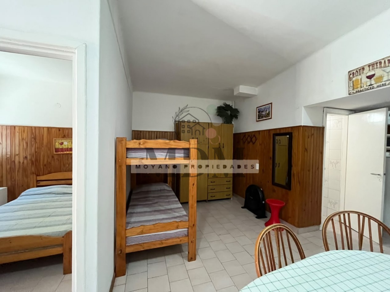 IMPONENTE PROPIEDAD EN BLOCK EN ESQUINA • LOCAL + 7 DEPARTAMENTOS • IDEAL INVERSORES • VILLA GESELL