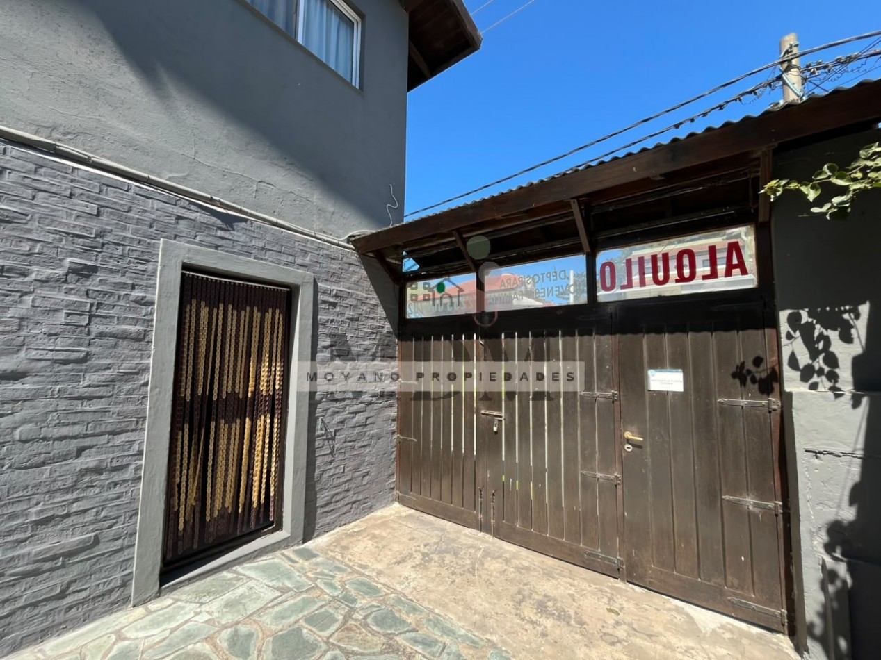 IMPONENTE PROPIEDAD EN BLOCK EN ESQUINA • LOCAL + 7 DEPARTAMENTOS • IDEAL INVERSORES • VILLA GESELL