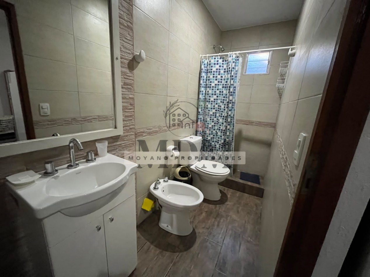 IMPONENTE PROPIEDAD EN BLOCK EN ESQUINA • LOCAL + 7 DEPARTAMENTOS • IDEAL INVERSORES • VILLA GESELL