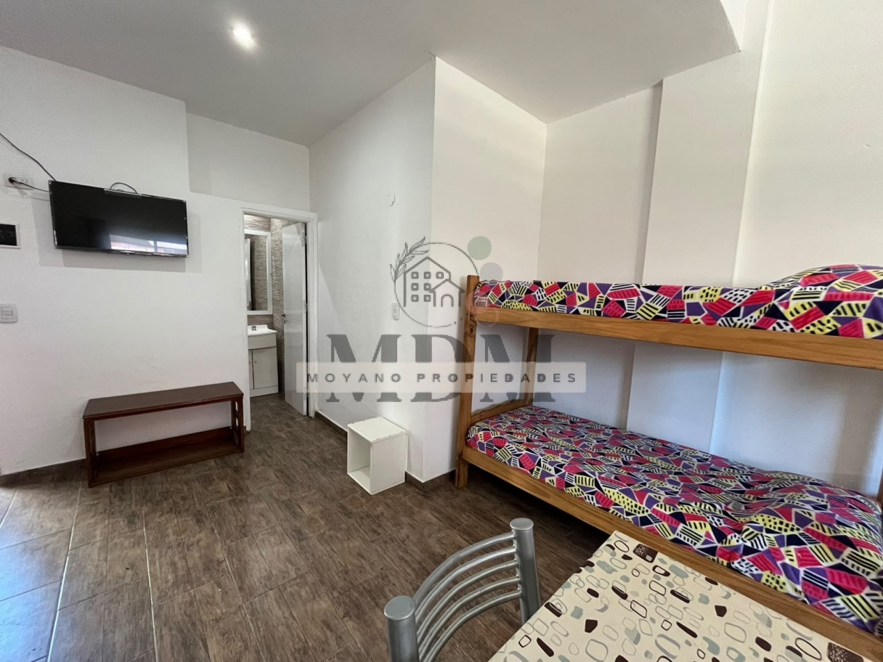 IMPONENTE PROPIEDAD EN BLOCK EN ESQUINA • LOCAL + 7 DEPARTAMENTOS • IDEAL INVERSORES • VILLA GESELL