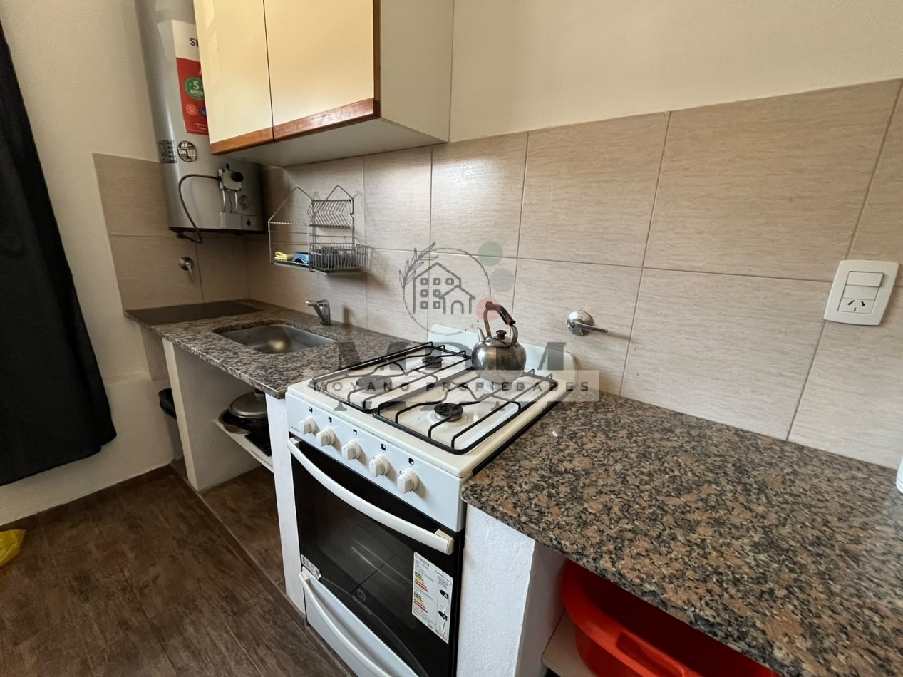 IMPONENTE PROPIEDAD EN BLOCK EN ESQUINA • LOCAL + 7 DEPARTAMENTOS • IDEAL INVERSORES • VILLA GESELL