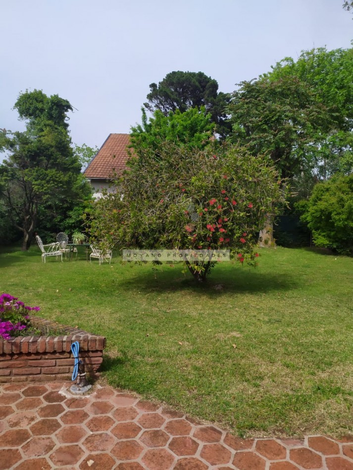 Casa en alquiler anual - Villa Gesell