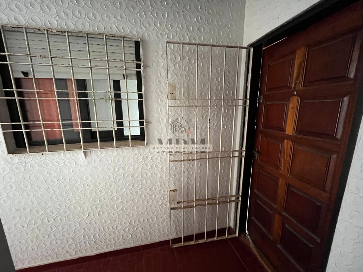 Departamento 3 ambientes con cochera cubierta - Edificio Nevada