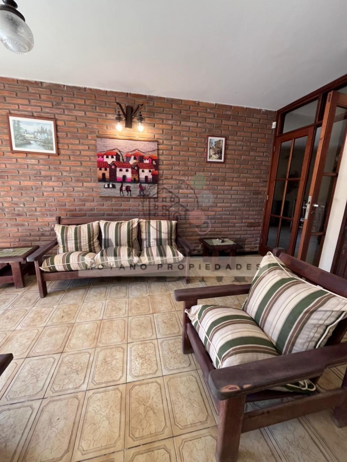 Casa con patio para 8 personas