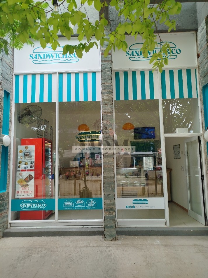 ¡Oportunidad unica en Mar Azul! FONDO DE COMERCIO LISTO PARA ABRIR - HABILITACION VIGENTE