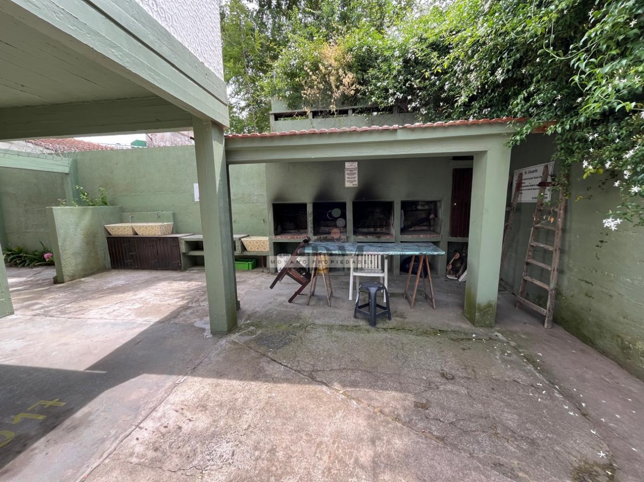 Departamento 3 ambientes con cochera cubierta - Edificio Nevada