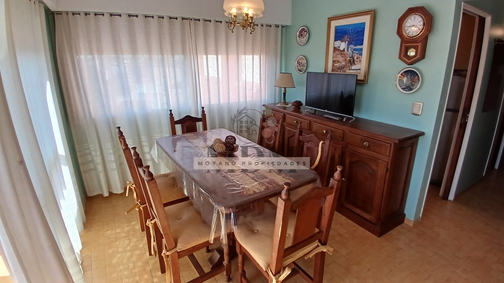Oportunidad en Villa Gesell: 2 Amb. Amoblado con Cochera - Edificio PH II
