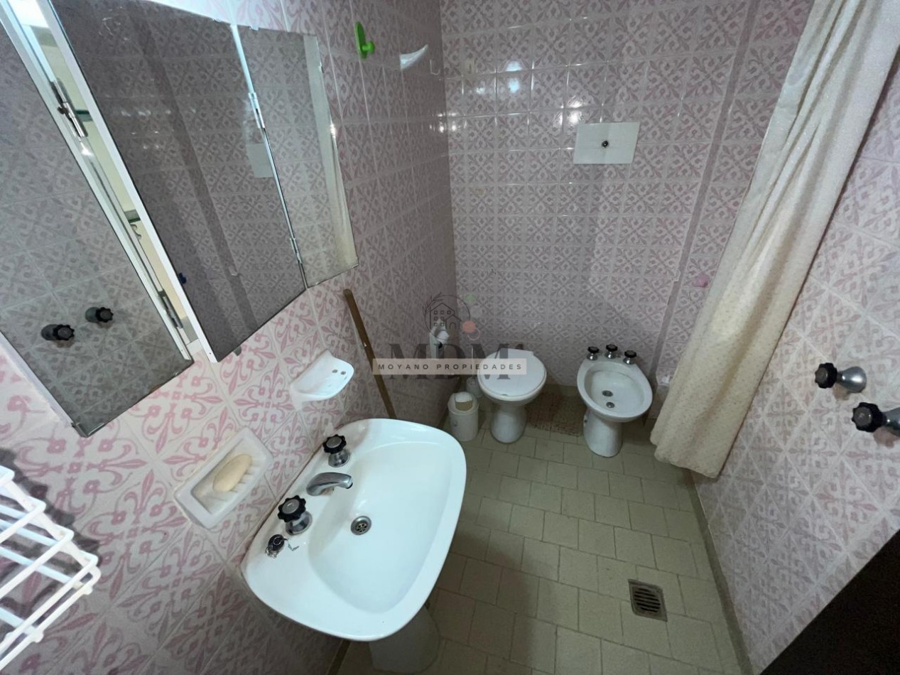 Departamento 3 ambientes con cochera cubierta - Edificio Nevada