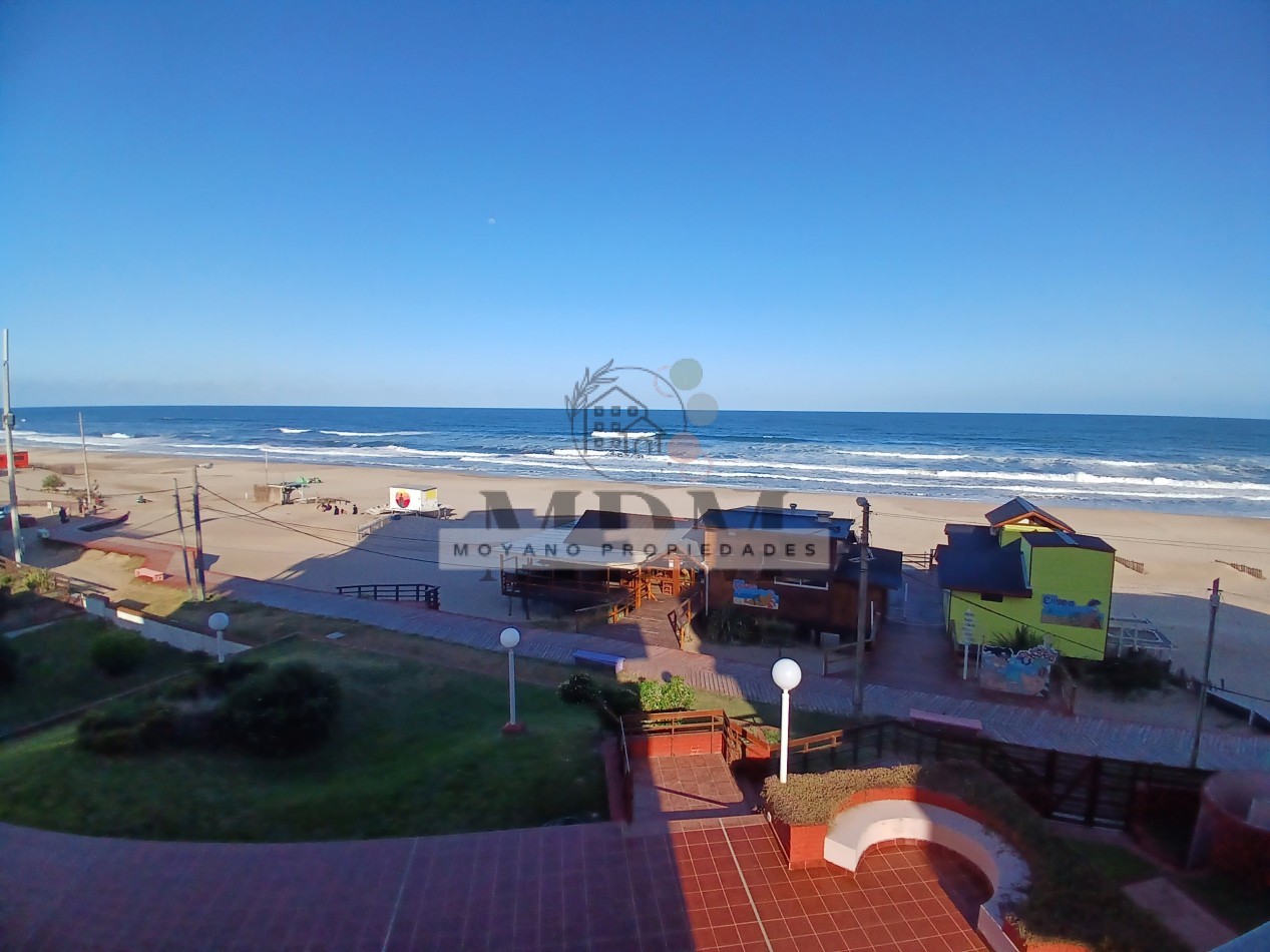 Oportunidad en Villa Gesell: 2 Amb. Amoblado con Cochera - Edificio PH II