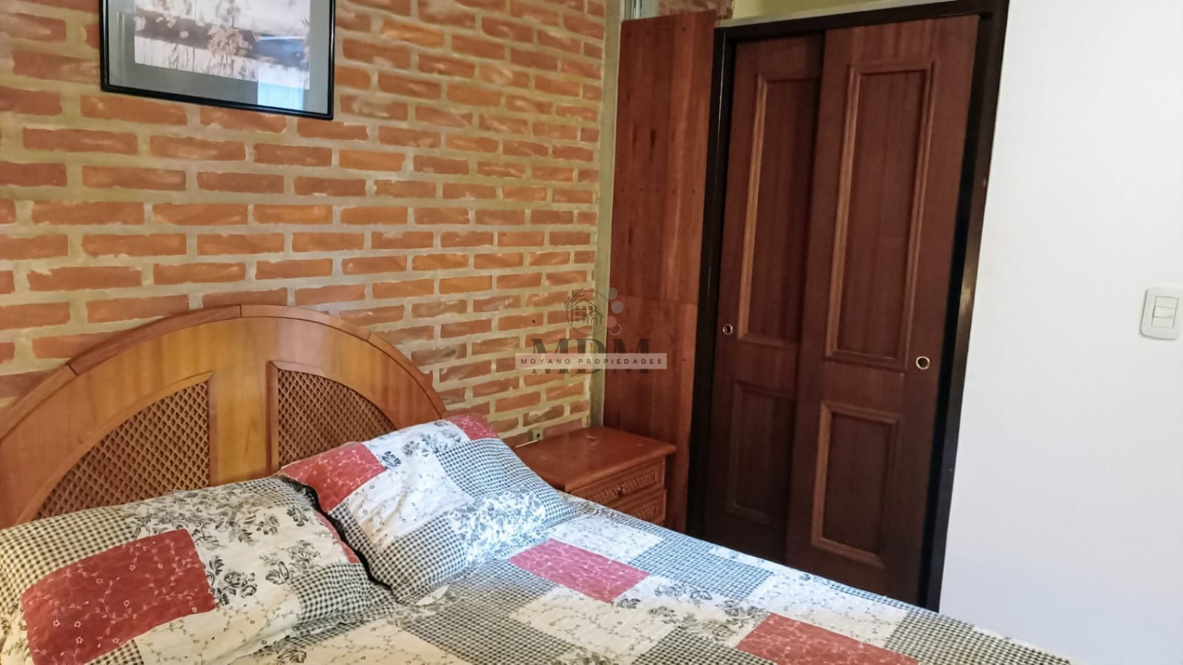 Conjunto de 2 Cabañas en Venta - Mar de las Pampas