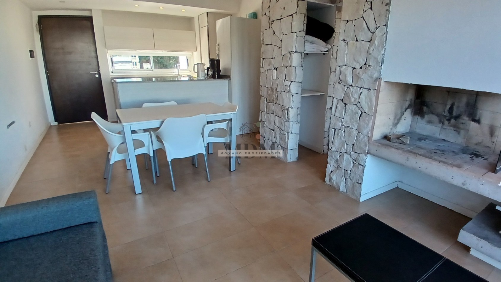 Venta de departamento 2 ambientes - Complejo Punta 30 - 2° piso por escalera