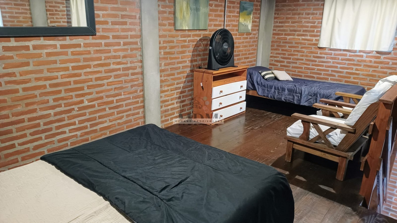Conjunto de 2 Cabañas en Venta - Mar de las Pampas