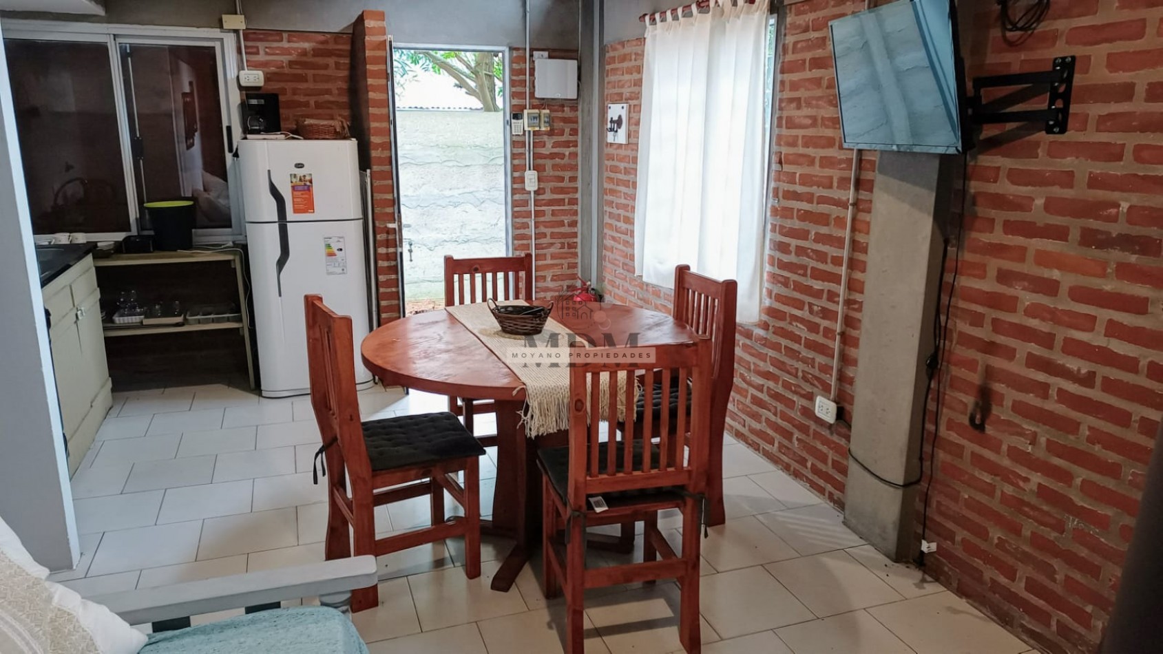 Conjunto de 2 Cabañas en Venta - Mar de las Pampas