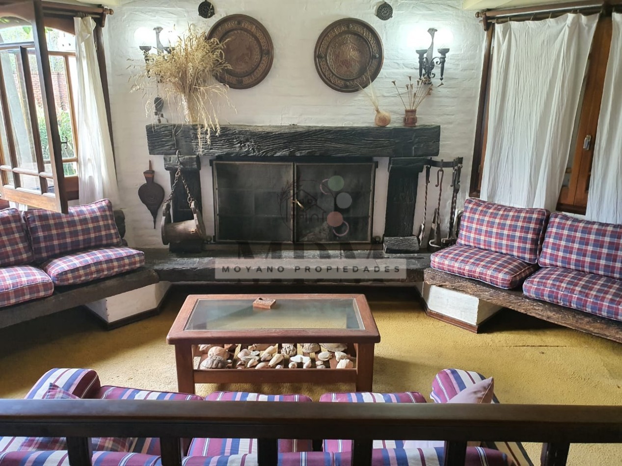 Diseño, Confort y Calidad: Casa Unica en Venta