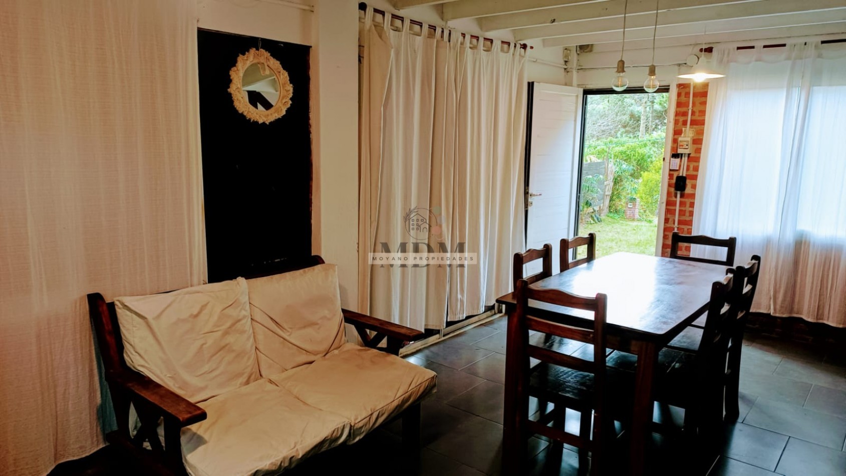 Conjunto de 2 Cabañas en Venta - Mar de las Pampas