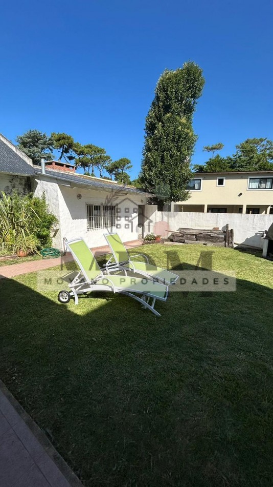 Casa en venta - Zona Residencial de Villa Gesell