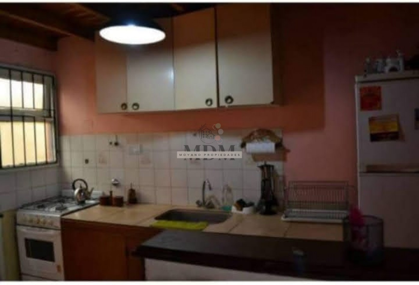 Duplex en Esquina con Patio Privado - ¡Ubicacion Ideal en Paseo 111 y Av. 13!