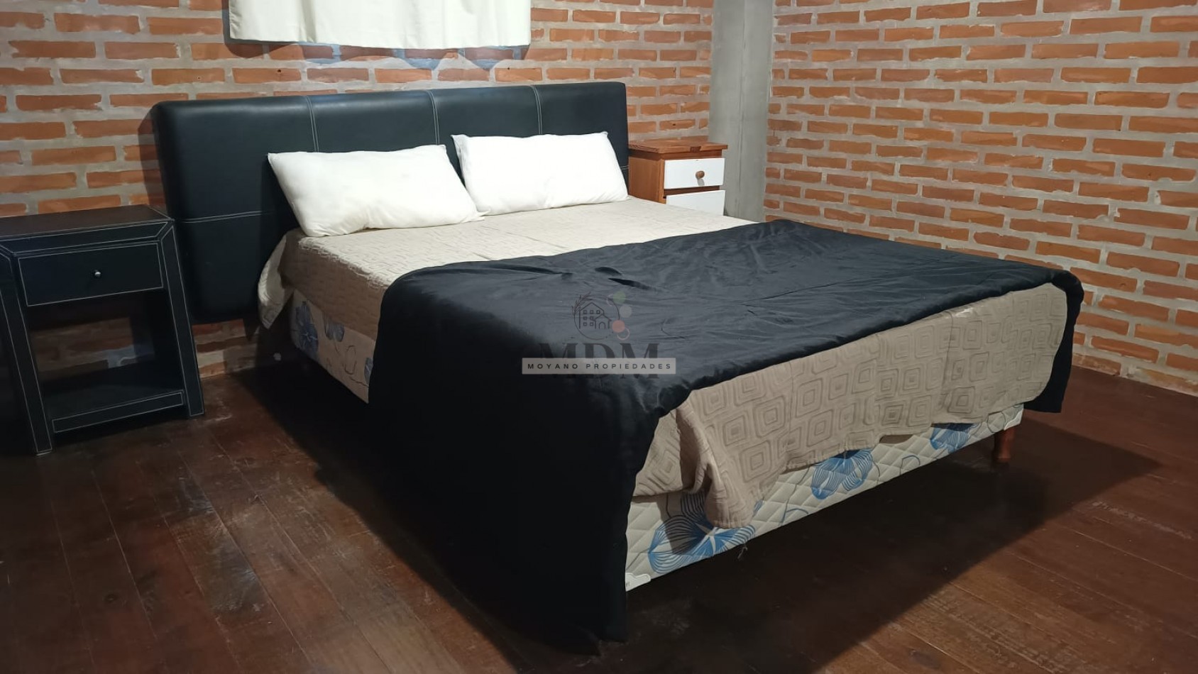 Conjunto de 2 Cabañas en Venta - Mar de las Pampas