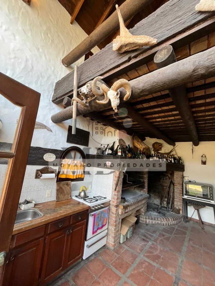  Oportunidad Unica de Inversion: Hosteria a Metros del Mar - Villa Gesell