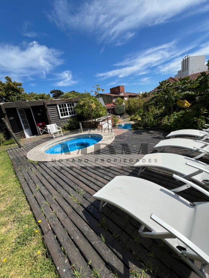  Oportunidad Unica de Inversion: Hosteria a Metros del Mar - Villa Gesell