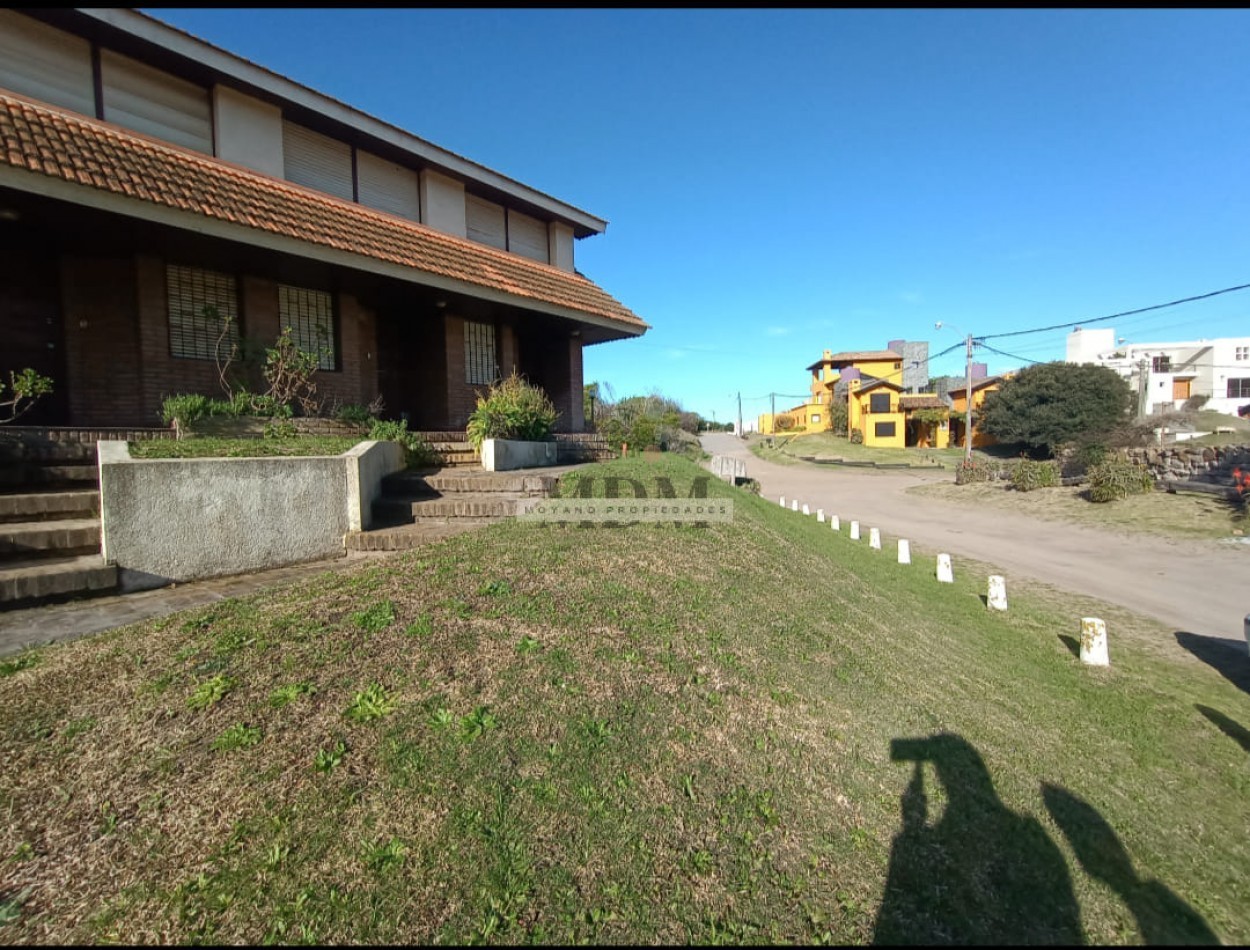 DUPLEX BARRIO NORTE A UNA CUADRA DEL MAR ( APTO CREDITO HIPOTECARIO )