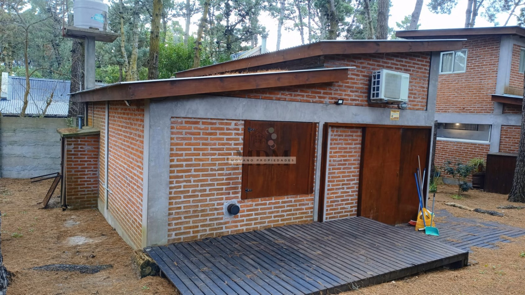 Conjunto de 2 Cabañas en Venta - Mar de las Pampas
