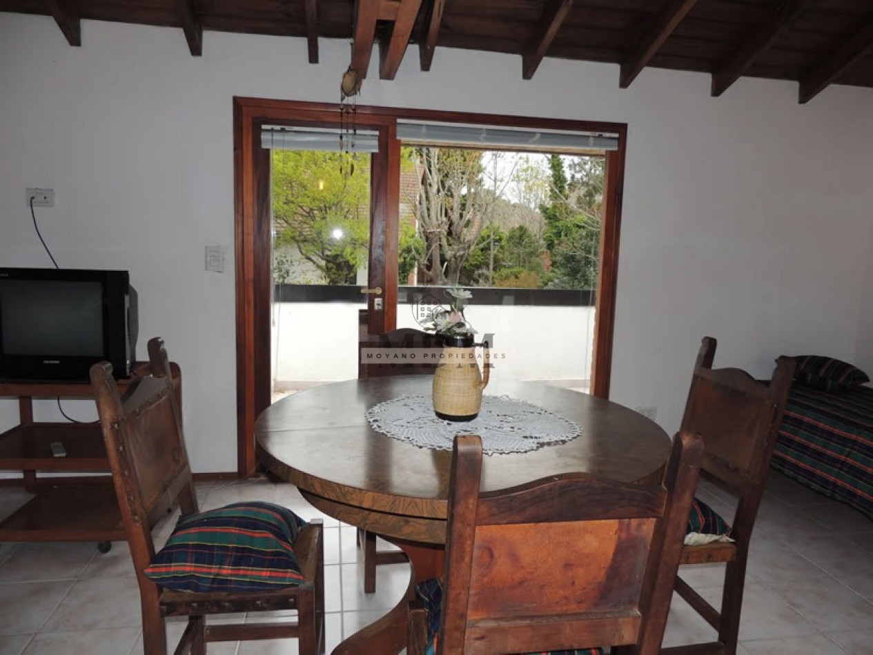 Departamento de dos ambientes en alquiler anual - Villa Gesell
