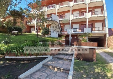 Departamento de 2 ambientes en Edificio Palmeras III 