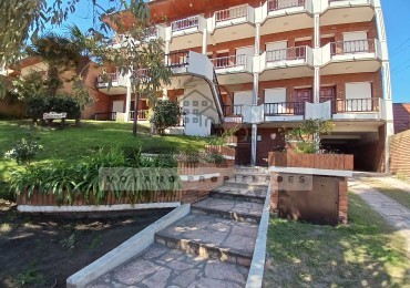 Departamento de 2 ambientes en Edificio Palmeras III 