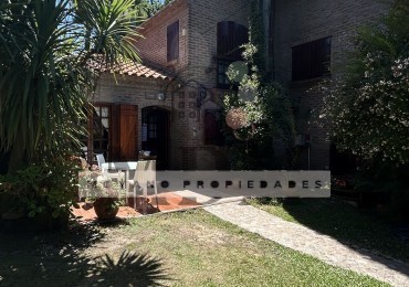 Hermosa Casa en Barrio Norte