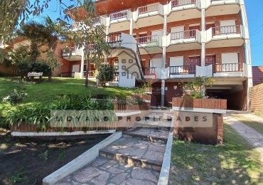 Departamento de 2 ambientes en Edificio Palmeras III 